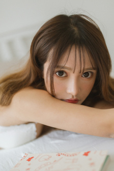 女人天空